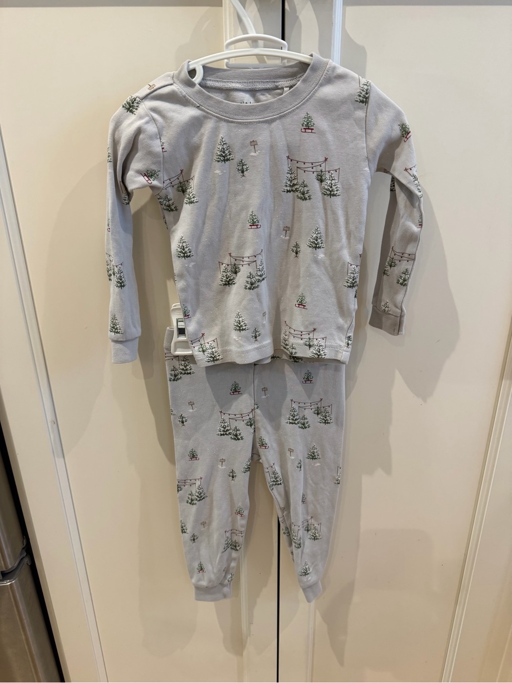 Petit Lem 18m Light Grey Holiday Tree Pajama Set with Green Accents
